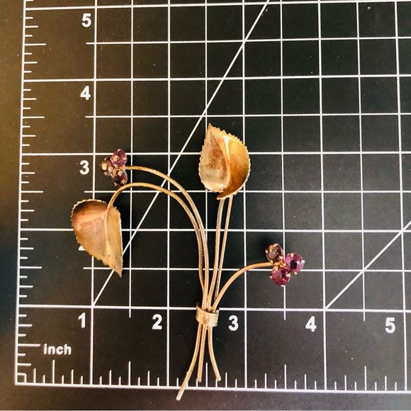 Antique Sterling Amethyst Flower Brooch - Picture 6 of 7